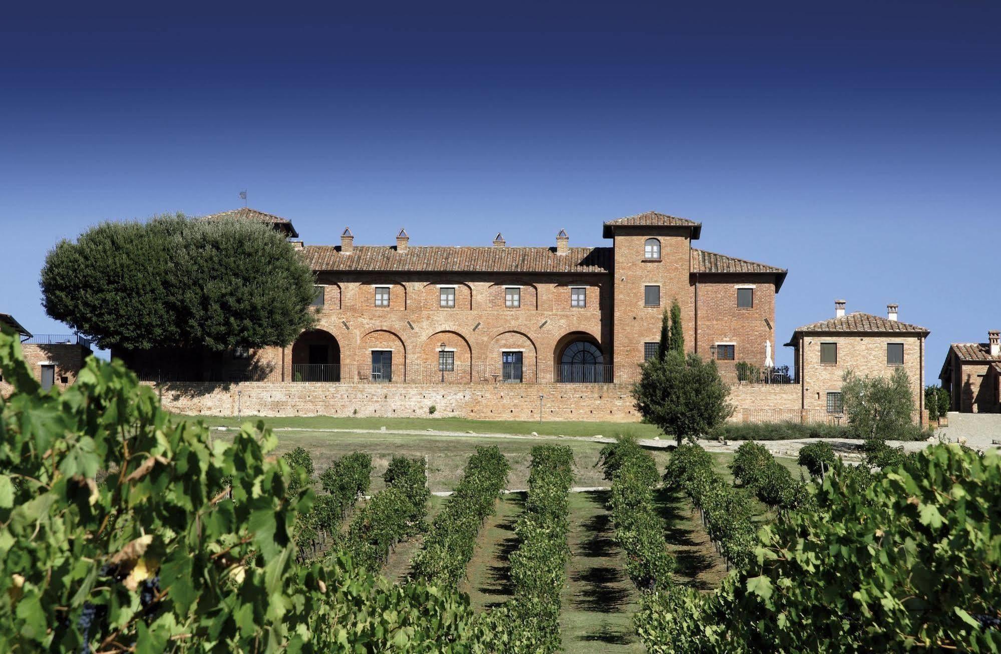 Agriturismo Terra Rossa Valiano Exterior foto