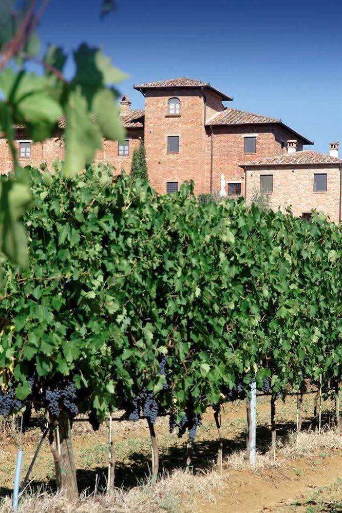 Agriturismo Terra Rossa Valiano Exterior foto